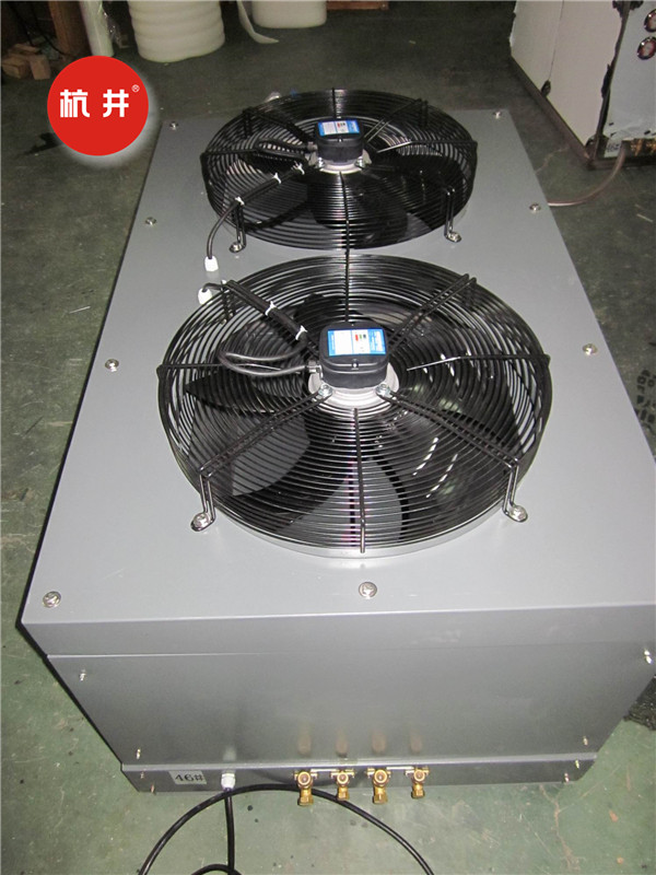 CFTZF160國防工程建造調(diào)溫除濕空調(diào)機(jī)http://www.meili001.cn/tp/twcsj022.jpg