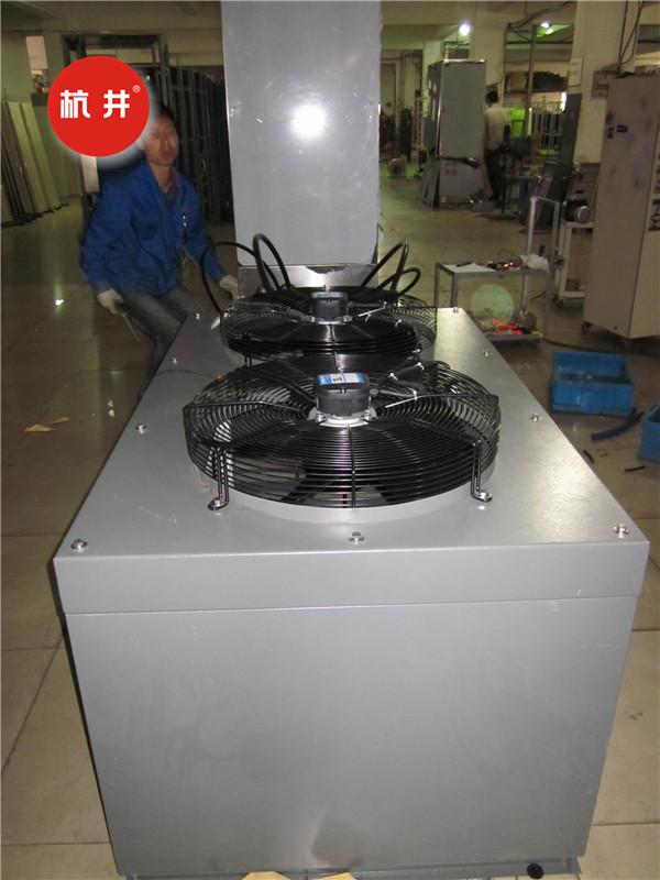 電子廠房調(diào)溫管道除濕機(jī)組圖片
